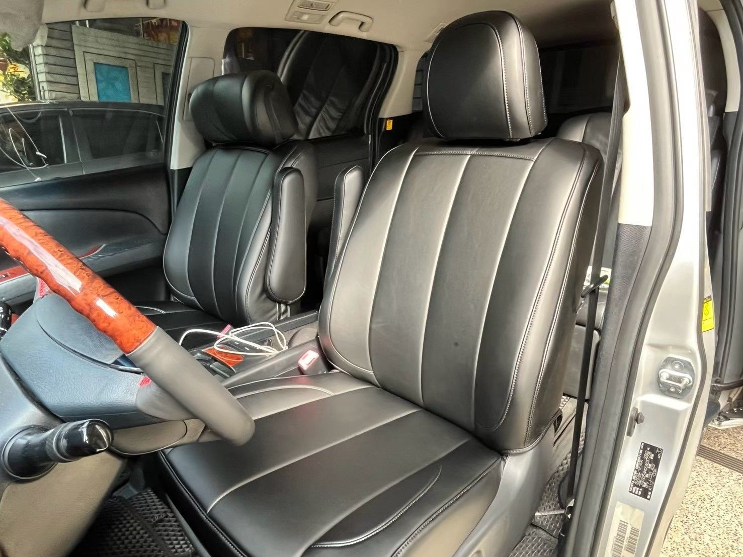 Toyota椅套訂製  Previa 汽車座椅套 豐田Previa 客製化椅套 Previa 汽車椅套訂製推薦  豐田皮革椅套訂做