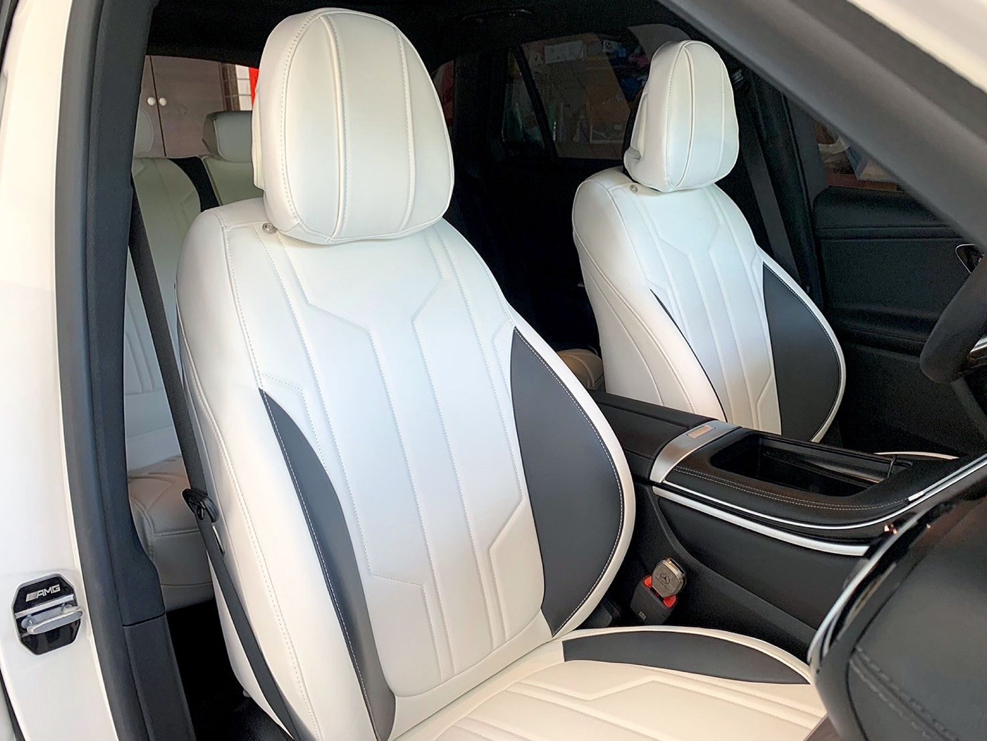 Benz GLC300汽車座椅改裝，汽車皮椅椅套訂製