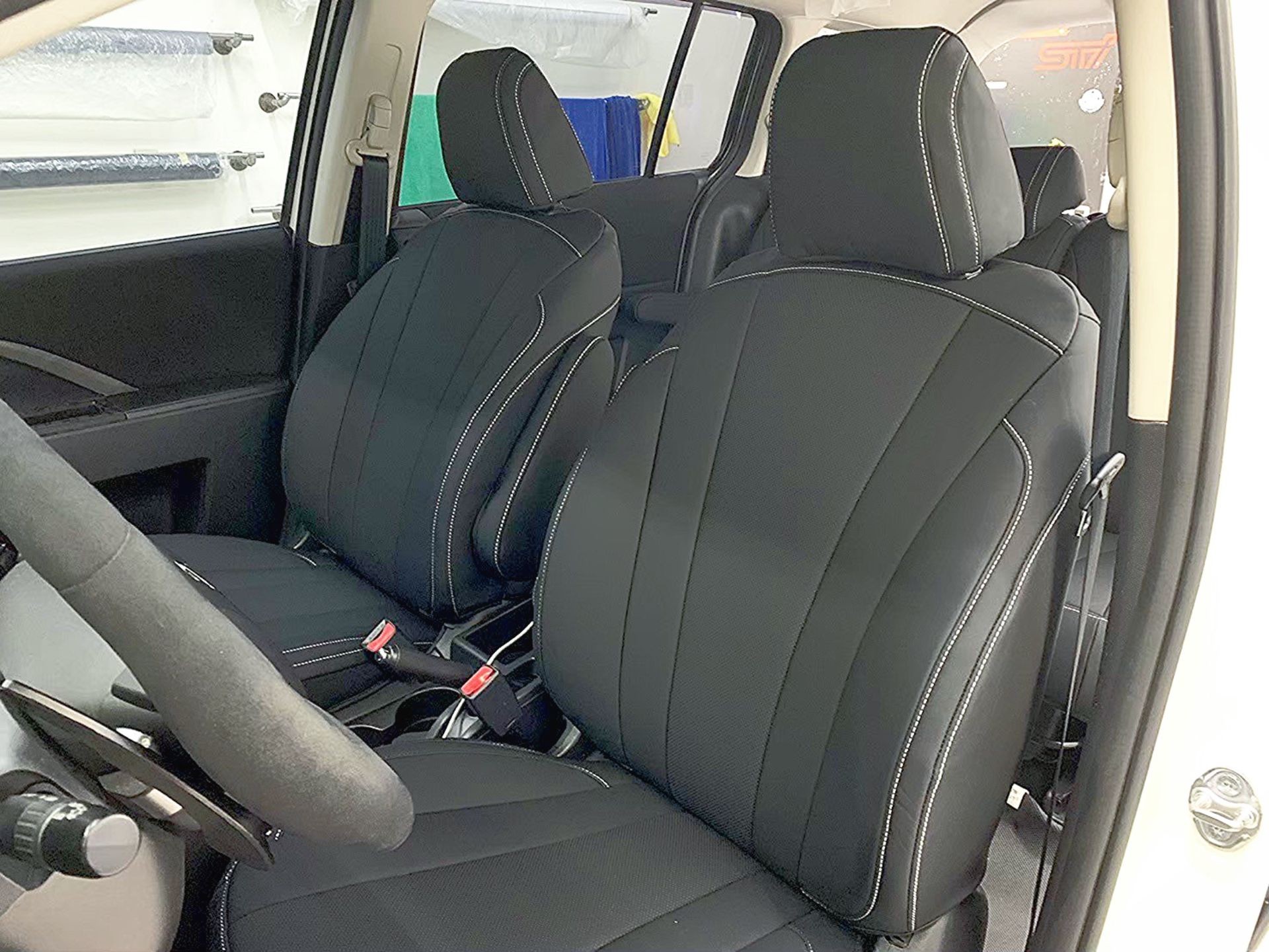 Mazda 5汽車皮椅套訂製，Mazda 5汽車椅套訂製